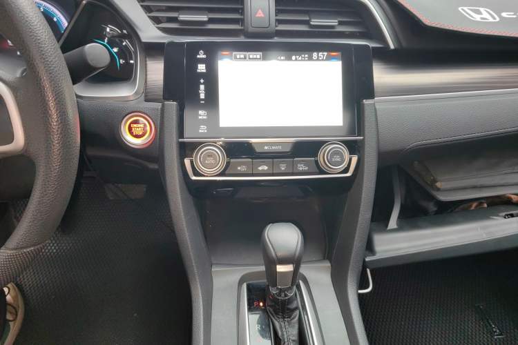 Used Honda Civic 2019 220TURBO CVT Dynamic Edition China V Audio And AC Panel