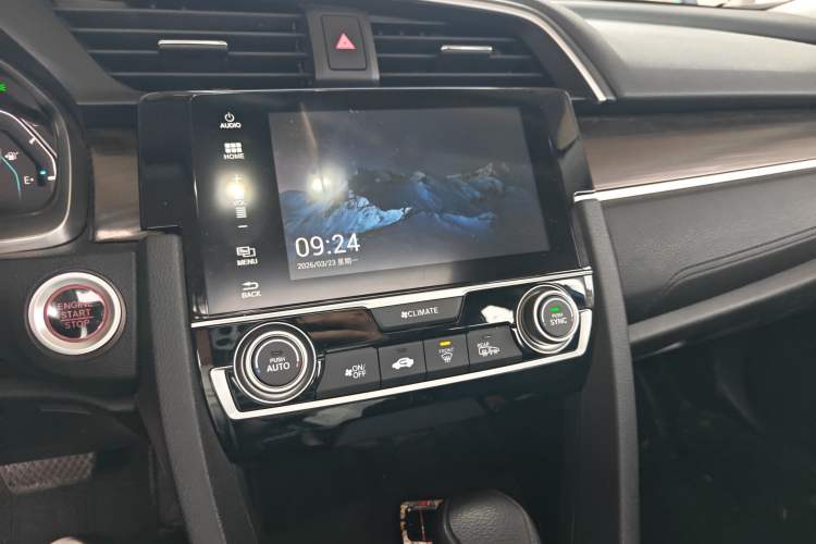 Used Honda Civic 2019 220TURBO CVT Dynamic Edition China VI Audio And AC Panel