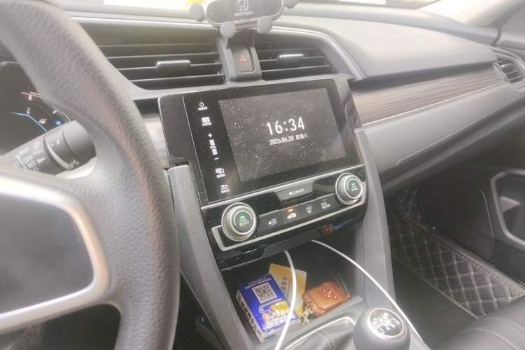 Used Honda Civic 2019 220TURBO Manual Jinkong Edition China VI Audio And AC Panel
