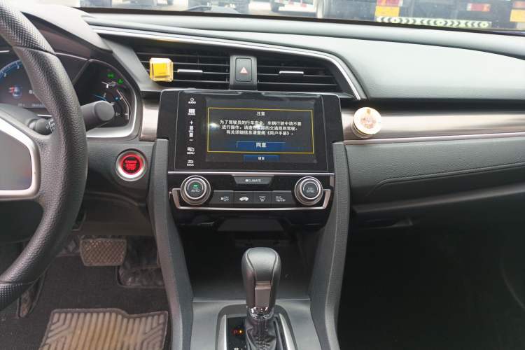 Used Honda Civic 2019 220TURBO CVT Dynamic Edition China VI Audio And AC Panel