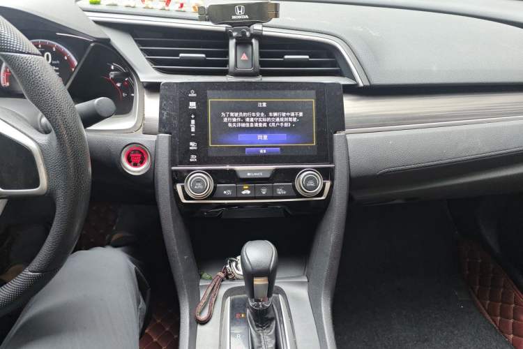 Used Honda Civic 2019 220TURBO CVT Dynamic Edition China VI Emission Standard Audio And AC Panel