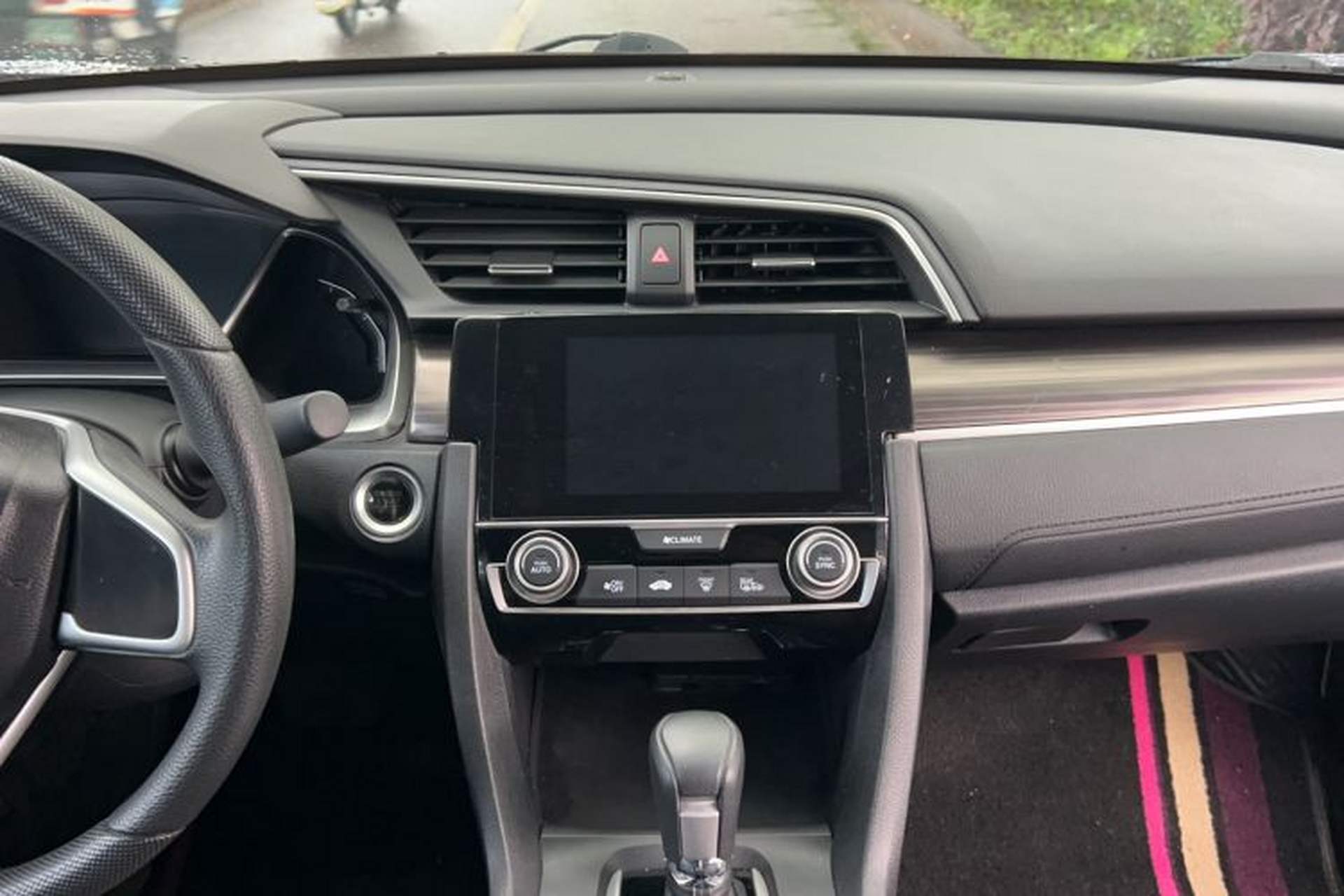 Used Honda Civic 2019 220TURBO CVT Dynamic Edition China VI Audio And AC Panel
