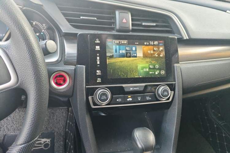 Used Honda Civic 2019 220TURBO CVT Dynamic Edition China VI Audio And AC Panel