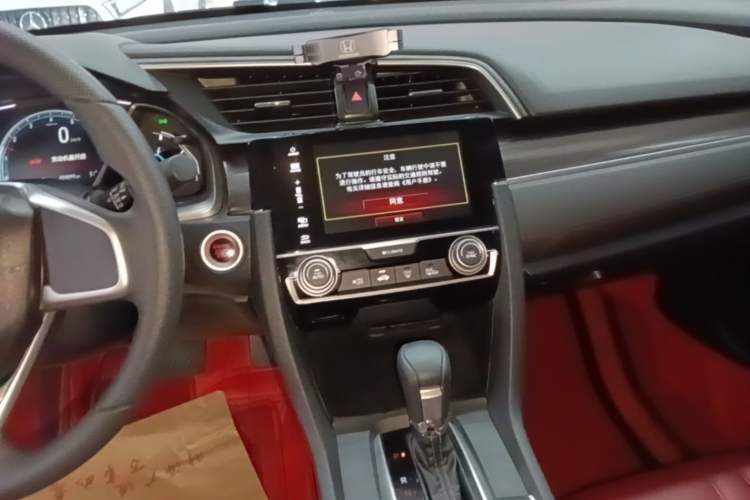 Used Honda Civic 2019 220TURBO CVT Dynamic Edition China VI Audio And AC Panel