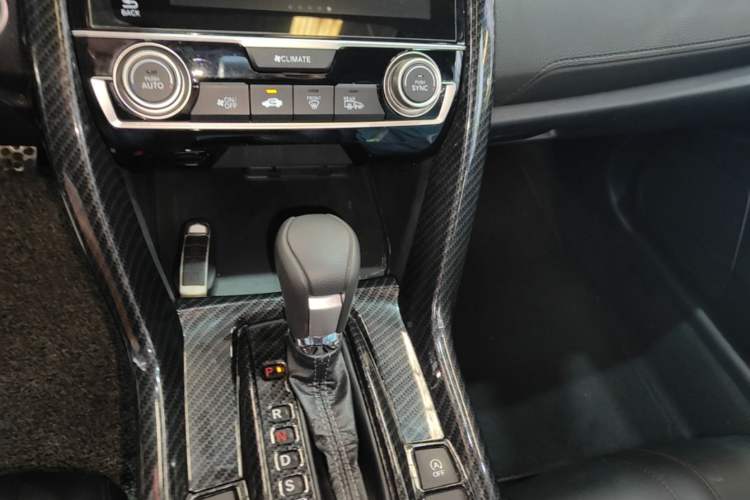 Used Honda Civic 2019 220TURBO CVT Dynamic Edition China VI Emission Standard Audio And AC Panel