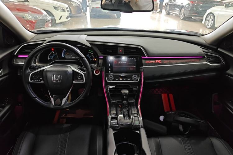 Used Honda Civic 2019 220TURBO CVT Power Edition China VI Emission Standard Center Console