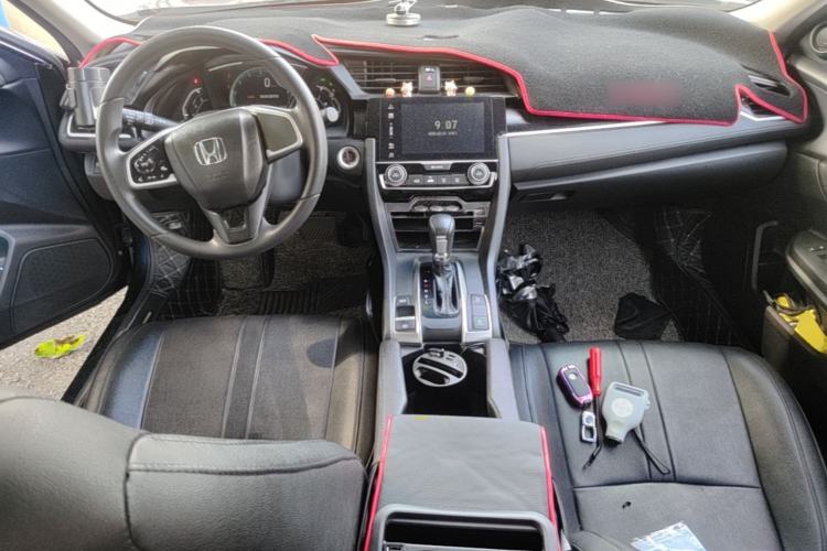 Used Honda Civic 2019 180TURBO CVT Shangdong Edition China VI Center Console