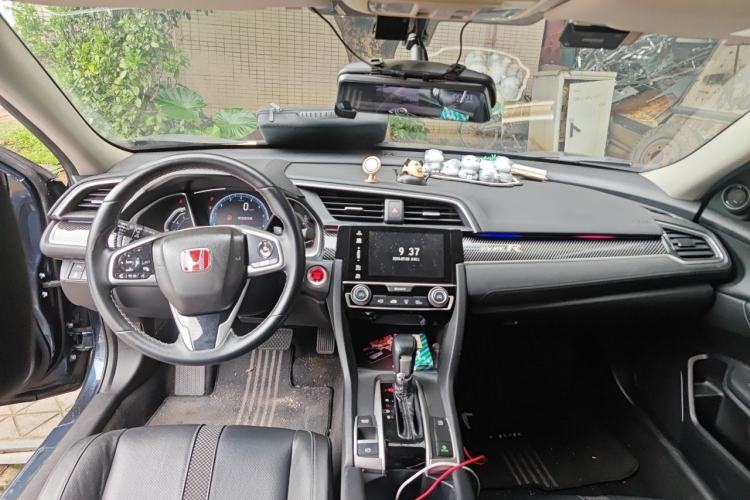 Used Honda Civic 2019 220TURBO CVT Power Edition China VI Emission Standard Center Console