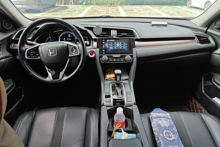 Used Honda Civic 2019 220TURBO CVT Power Edition China V Center Console