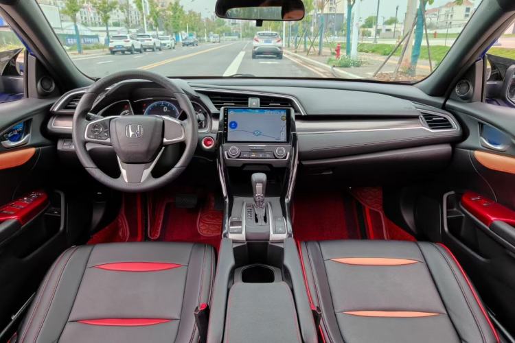 Used Honda Civic 2019 220TURBO CVT Dynamic Edition China V Center Console
