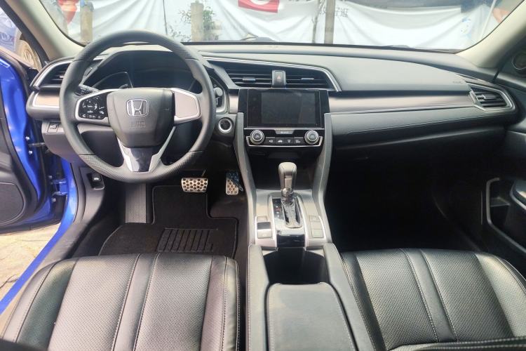 Used Honda Civic 2019 220TURBO CVT Dynamic Edition China VI Emission Standard Center Console