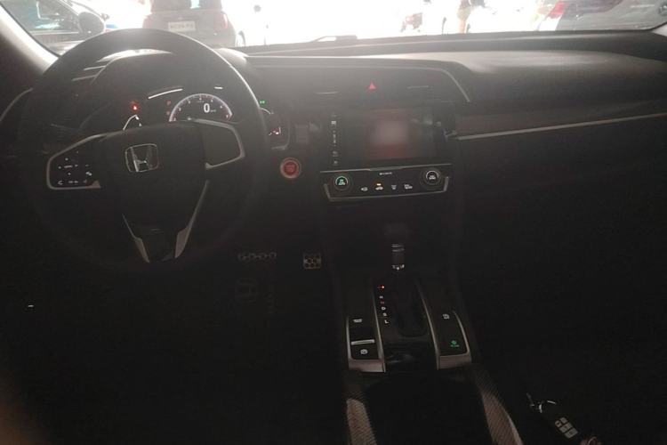 Used Honda Civic 2019 220TURBO CVT Dynamic Edition China VI Emission Standard Center Console