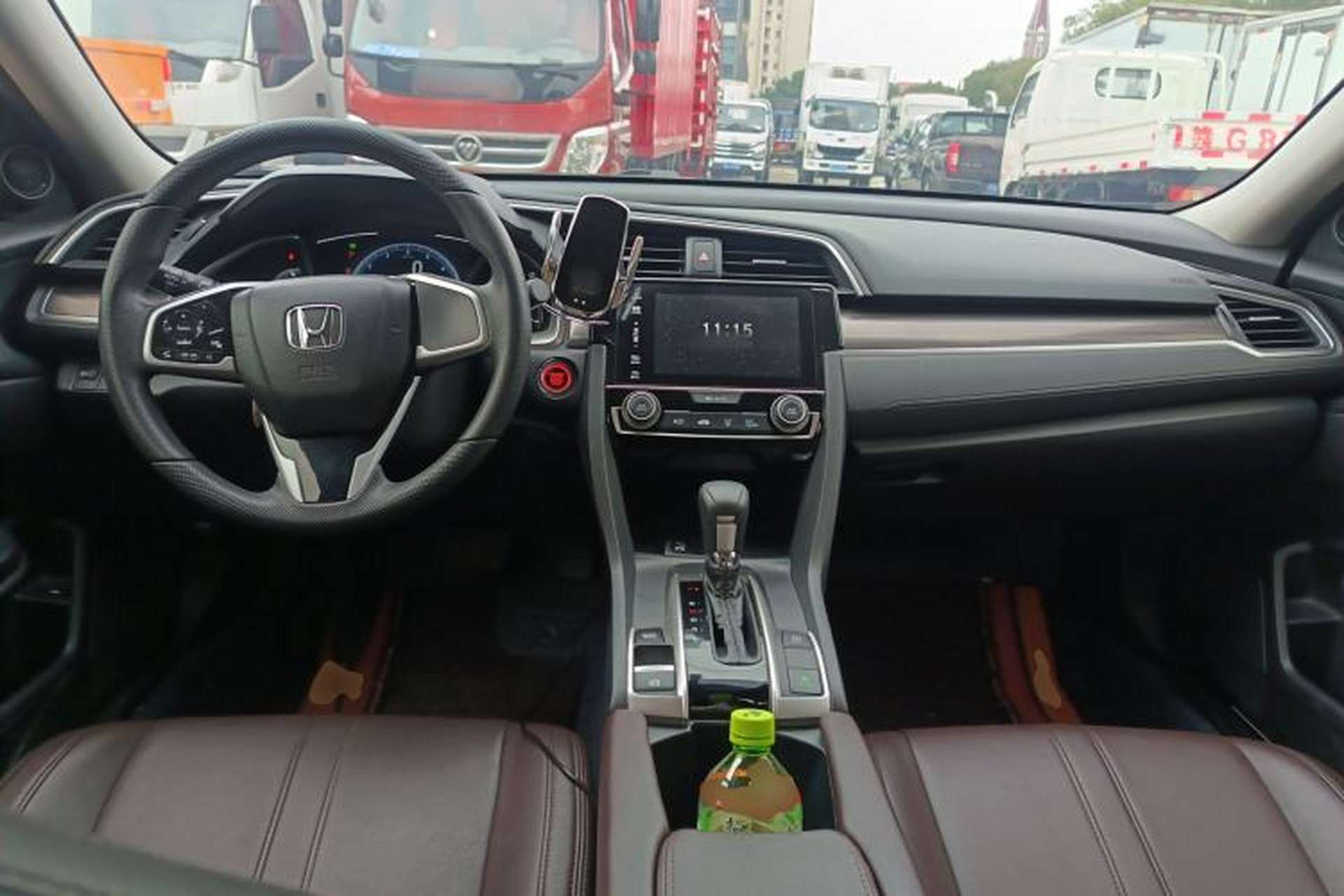 Used Honda Civic 2019 220TURBO CVT Dynamic Edition China VI Center Console