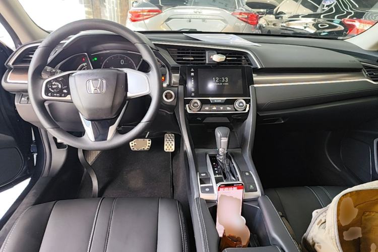 Used Honda Civic 2019 220TURBO CVT Dynamic Edition China VI Emission Standard Center Console