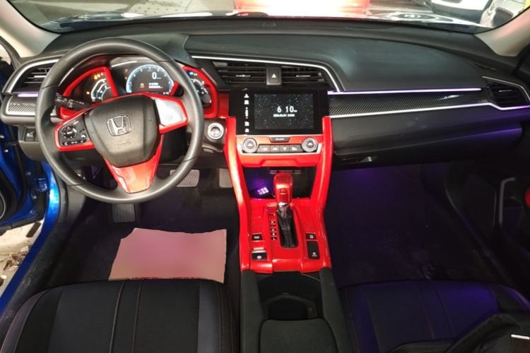 Used Honda Civic 2019 220TURBO CVT Dynamic Edition China VI Center Console