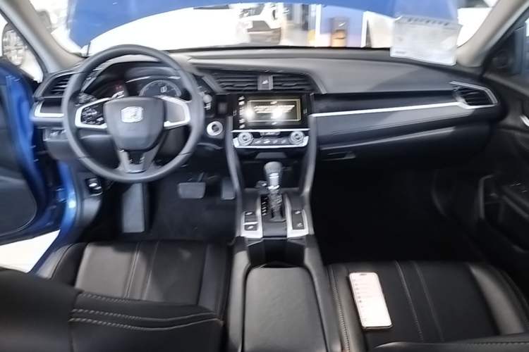 Used Honda Civic 2019 180TURBO CVT Shangdong Edition China VI Center Console