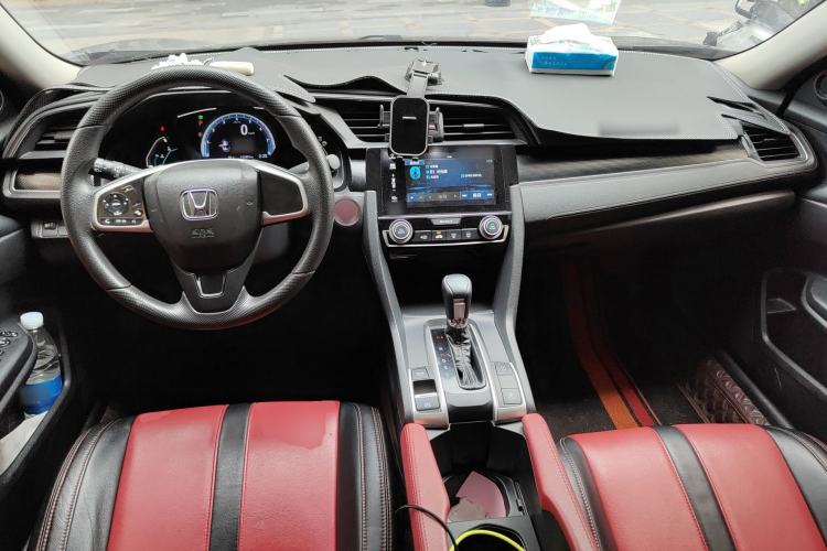 Used Honda Civic 2019 180TURBO CVT Shangdong Edition China VI Center Console