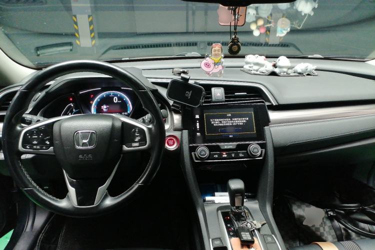 Used Honda Civic 2019 220TURBO CVT Power Edition China VI Emission Standard Center Console