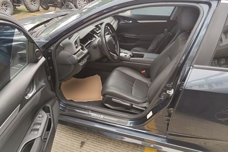 Used Honda Civic 2019 220TURBO CVT Dynamic Edition China VI Emission Standard Driver Seat