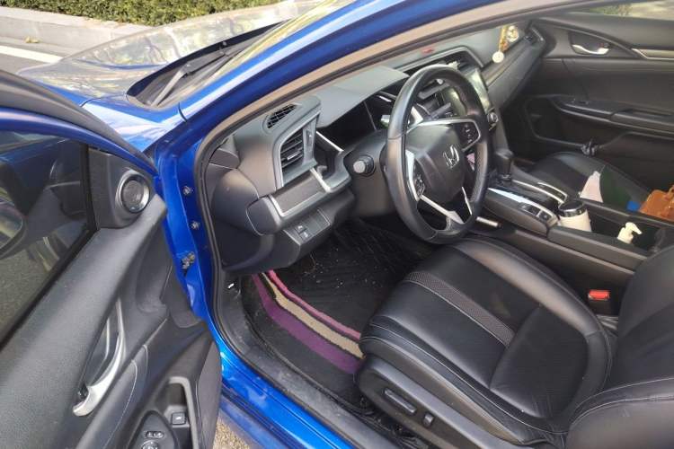 Used Honda Civic 2019 220TURBO CVT Power Edition China VI Emission Standard Driver Seat