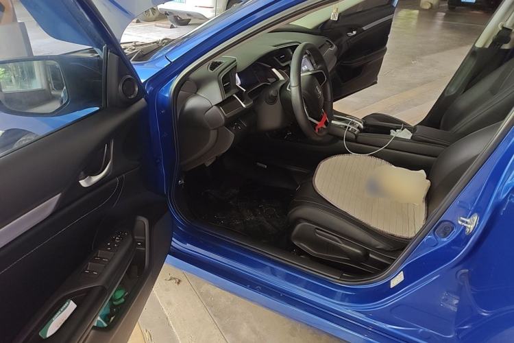 Used Honda Civic 2019 220TURBO CVT Dynamic Edition China VI Driver Seat