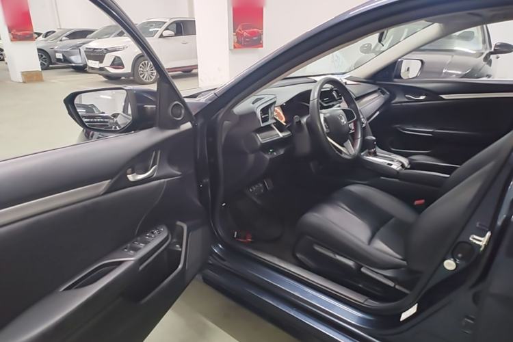 Used Honda Civic 2019 220TURBO CVT Dynamic Edition China V Emission Standard Driver Seat