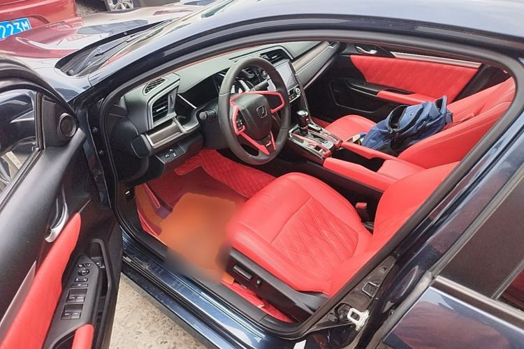Used Honda Civic 2019 220TURBO CVT Dynamic Edition China VI Driver Seat