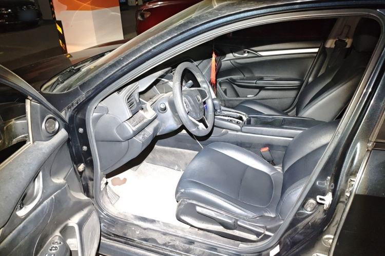 Used Honda Civic 2019 220TURBO CVT Dynamic Edition China VI Driver Seat