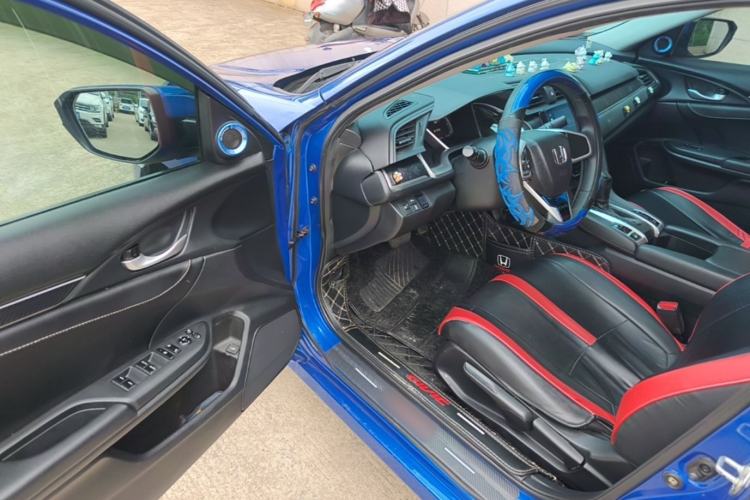 Used Honda Civic 2019 220TURBO CVT Dynamic Edition China VI Driver Seat