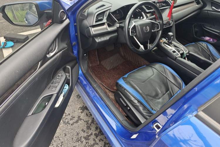 Used Honda Civic 2019 220TURBO CVT Dynamic Edition China VI Emission Standard Driver Seat