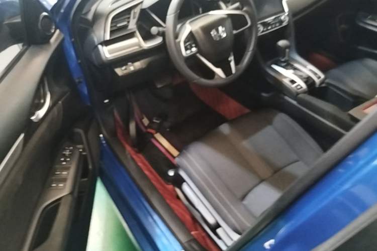 Used Honda Civic 2019 220TURBO CVT Dynamic Edition China VI Driver Seat