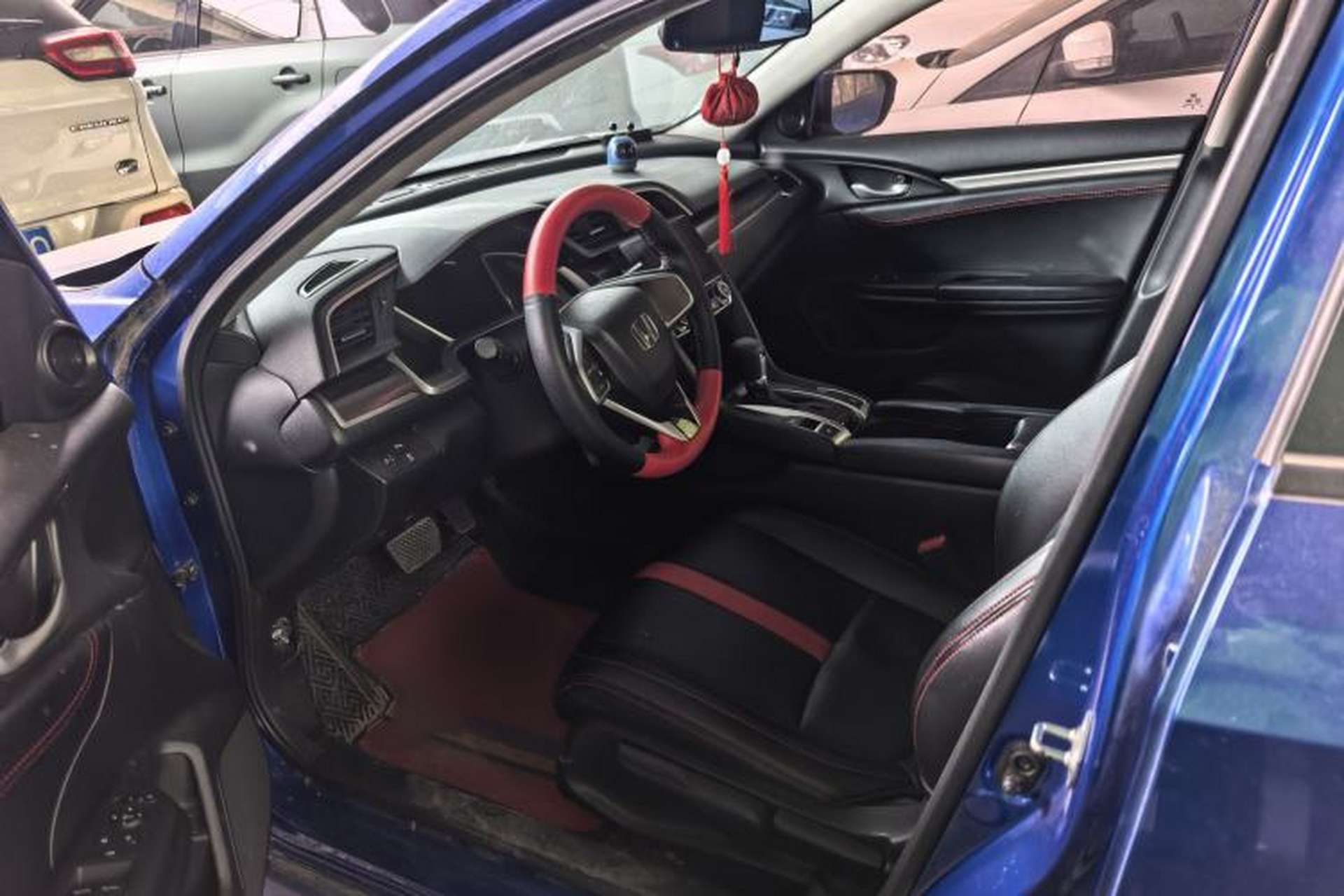 Used Honda Civic 2019 220TURBO CVT Dynamic Edition China VI Driver Seat
