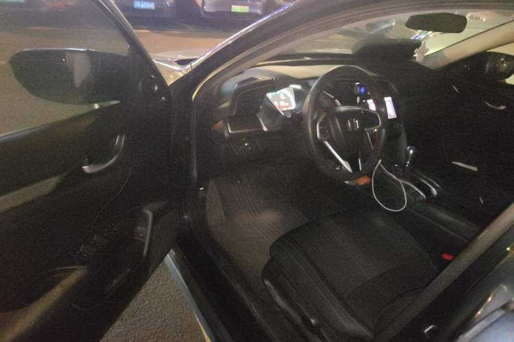 Used Honda Civic 2019 220TURBO Manual Jinkong Edition China VI Driver Seat