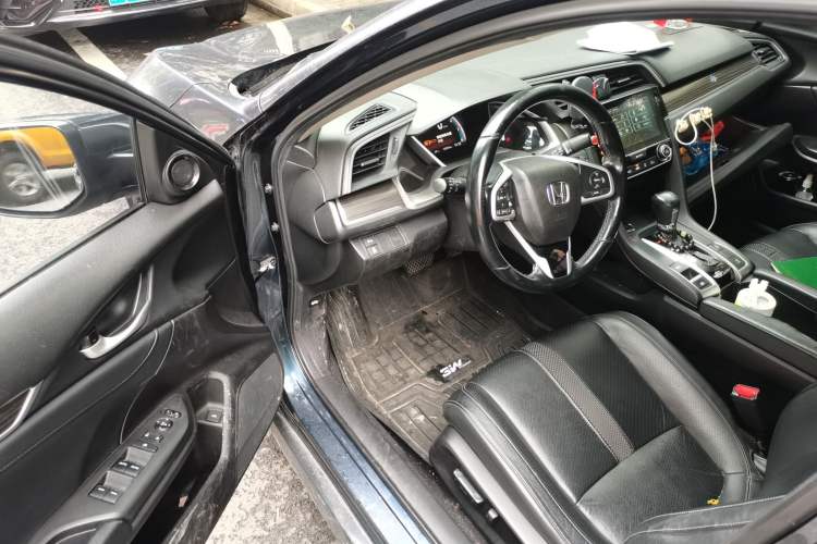 Used Honda Civic 2019 220TURBO CVT Power Edition China VI Emission Standard Driver Seat
