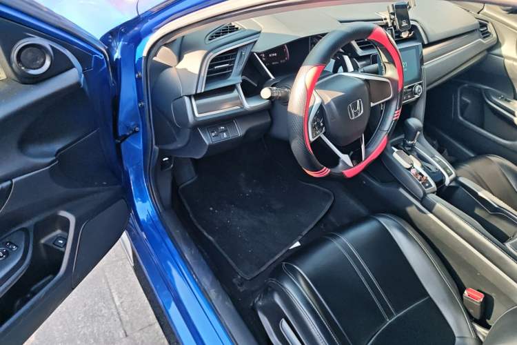 Used Honda Civic 2019 220TURBO CVT Dynamic Edition China VI Driver Seat