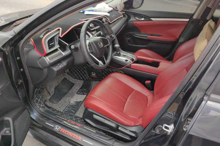 Used Honda Civic 2019 220TURBO CVT Dynamic Edition China V Emission Standard Driver Seat