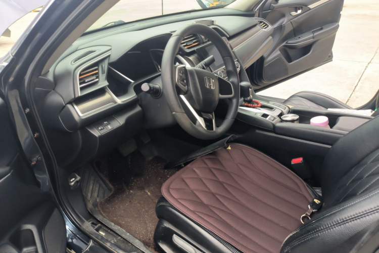Used Honda Civic 2019 220TURBO CVT Dynamic Edition China V Driver Seat