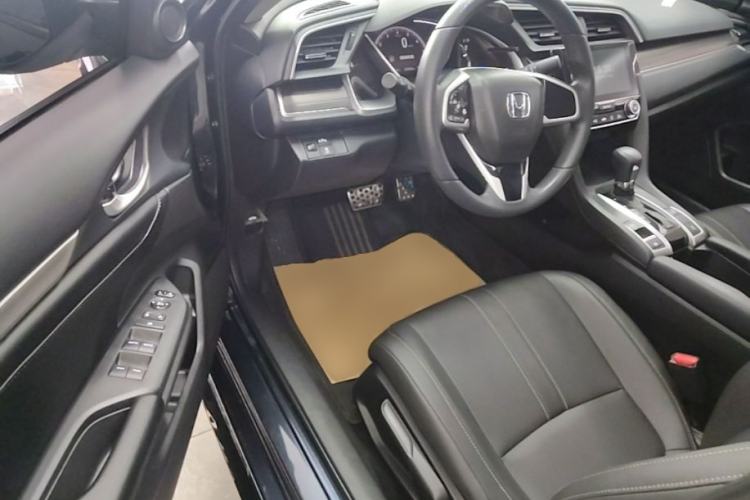 Used Honda Civic 2019 220TURBO CVT Dynamic Edition China VI Emission Standard Driver Seat