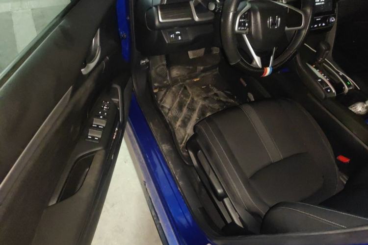 Used Honda Civic 2019 220TURBO CVT Dynamic Edition China VI Driver Seat