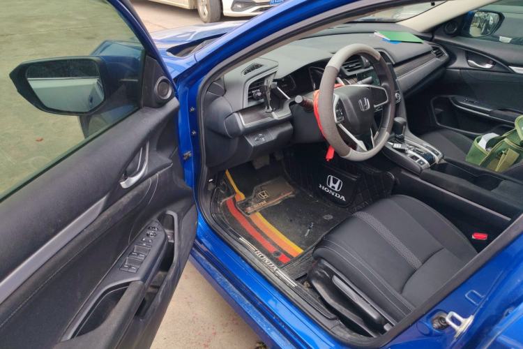 Used Honda Civic 2019 220TURBO CVT Dynamic Edition China VI Driver Seat