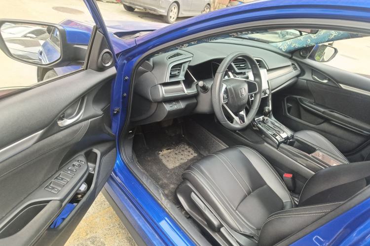 Used Honda Civic 2019 220TURBO CVT Dynamic Edition China V Driver Seat