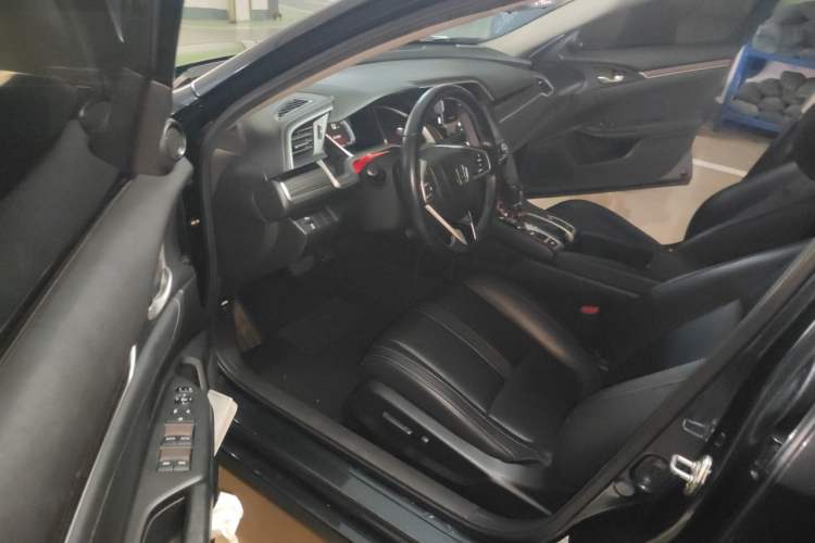 Used Honda Civic 2019 220TURBO CVT Power Edition China VI Emission Standard Driver Seat