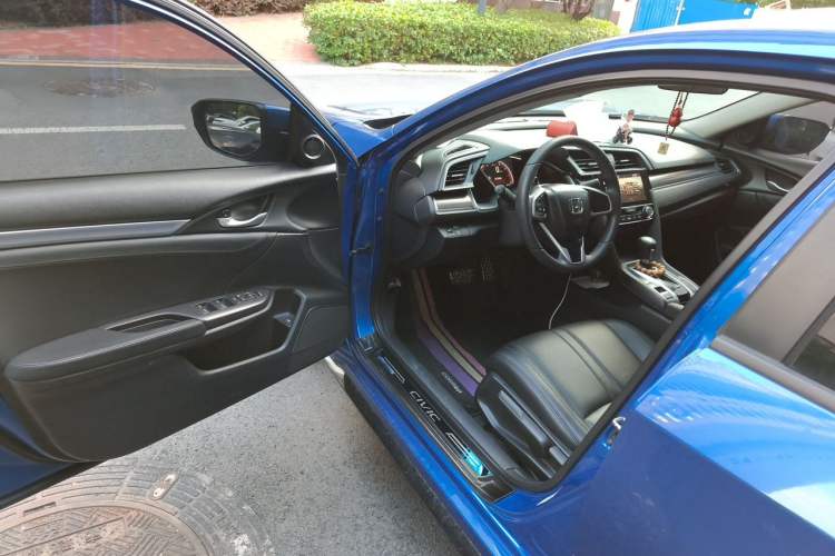 Used Honda Civic 2019 220TURBO CVT Dynamic Edition China V Emission Standard Driver Seat