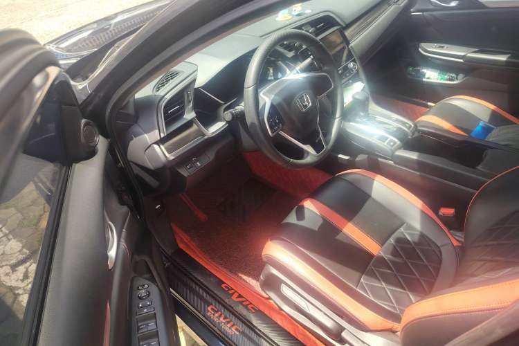 Used Honda Civic 2019 220TURBO CVT Dynamic Edition China VI Driver Seat