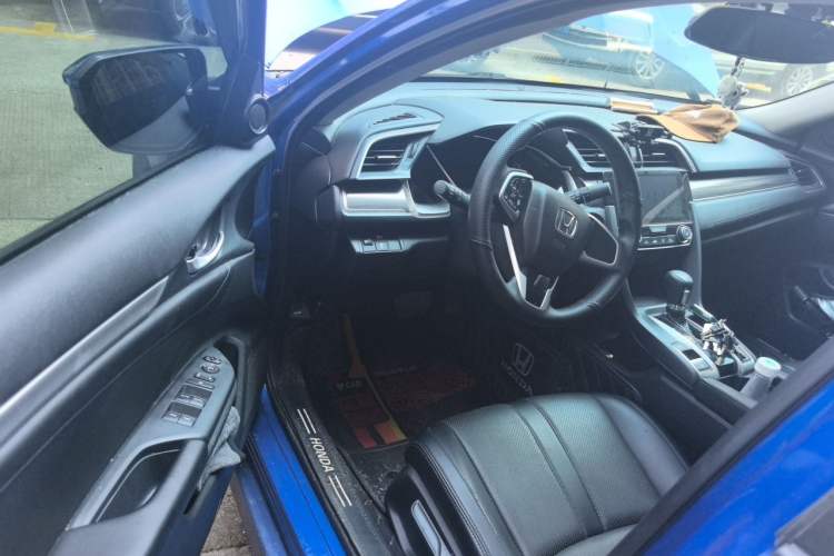 Used Honda Civic 2019 220TURBO CVT Dynamic Edition China V Driver Seat