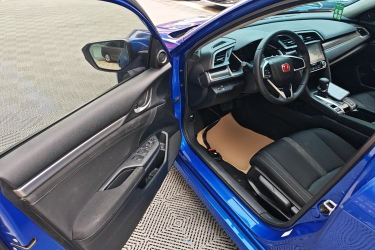 Used Honda Civic 2019 220TURBO CVT Dynamic Edition China V Driver Seat