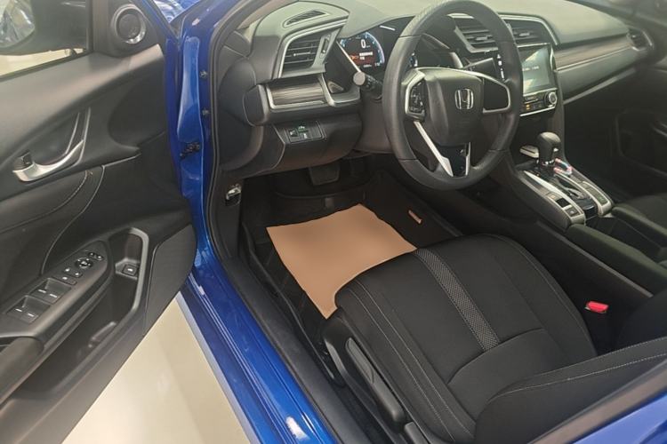 Used Honda Civic 2019 220TURBO CVT Dynamic Edition China VI Driver Seat