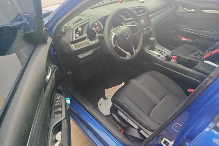 Used Honda Civic 2019 220TURBO CVT Dynamic Edition China VI Driver Seat