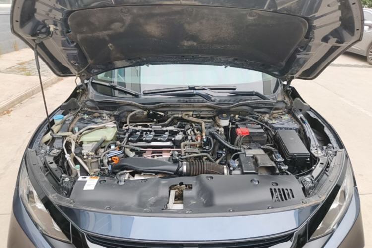 Used Honda Civic 2019 220TURBO CVT Dynamic Edition China VI Engine Bay