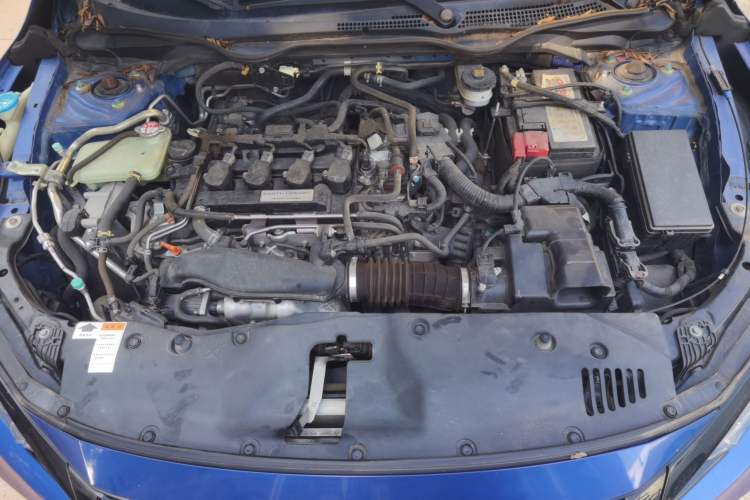 Used Honda Civic 2019 220TURBO CVT Dynamic Edition China VI Engine Bay